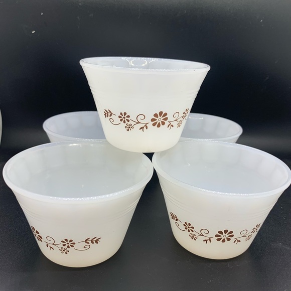 Set of 5 Vintage DYNAWARE Custard cups/bowls - Picture 5 of 6